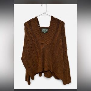 American Eagle Brown Cable-Knit V-Neck Women's Sweater - L